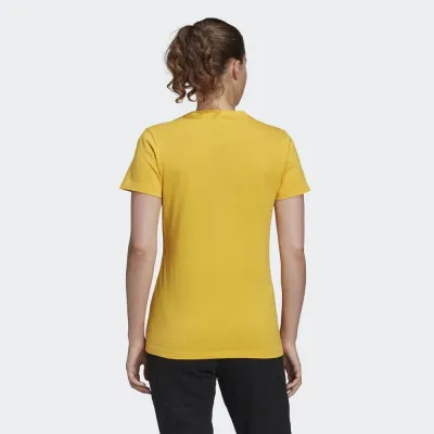 Camiseta Adidas Badge of Sport Yellow