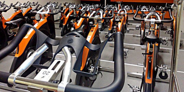 equipamiento de clase de spinning