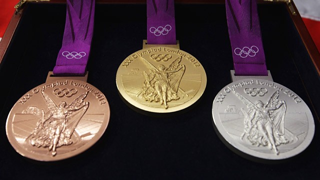 medalla de oro, plata y bronce